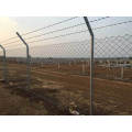 Wholesale Galvanized Wire Mesh Chain Link Fence and Barbed Wire Fence Farm Fence